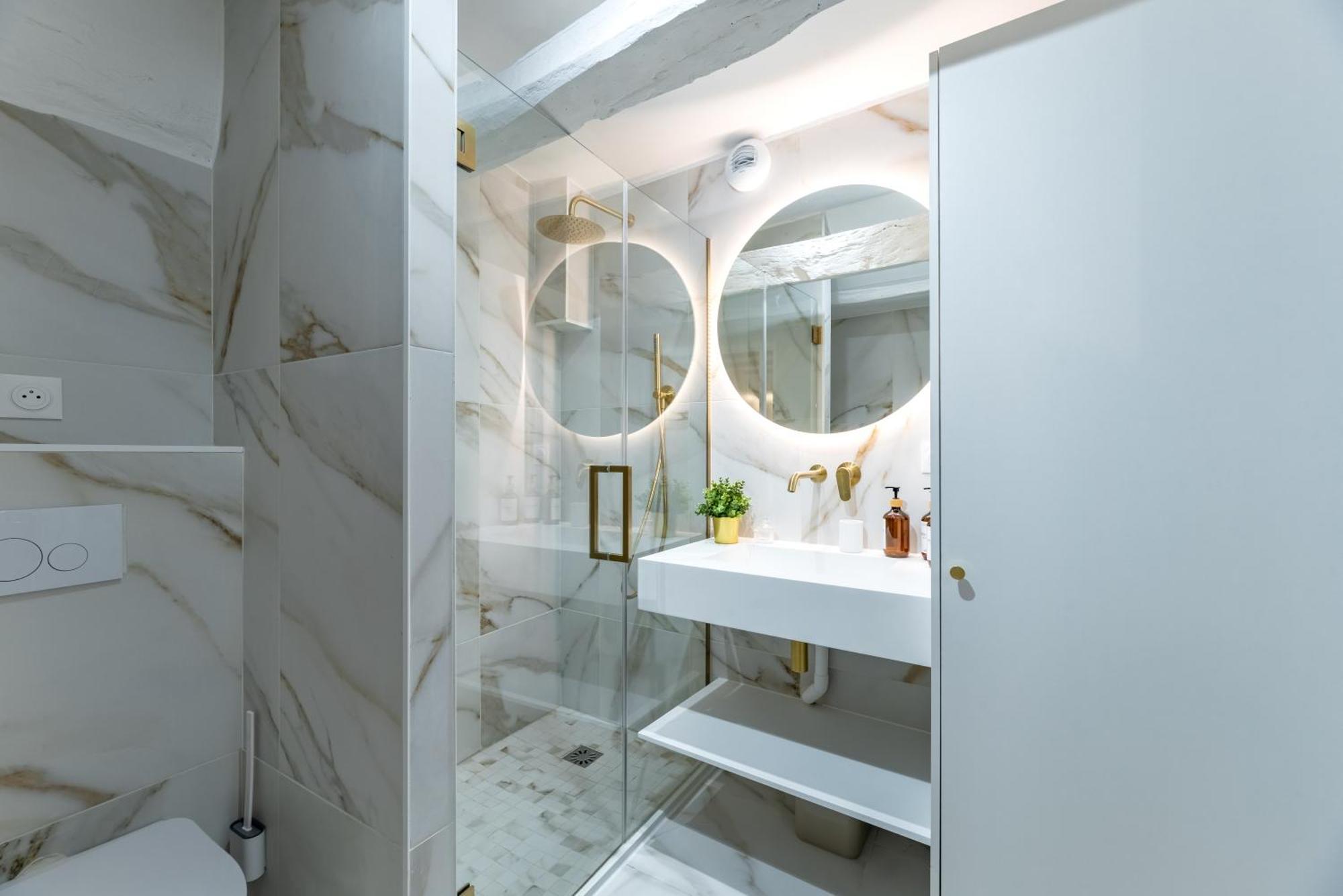 Suite Cathedrale Haut De Gamme + Parking - N°8 ルーアン エクステリア 写真